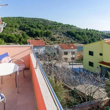Fortuna In Pirovac, Close To The Seabeach * Pirovac